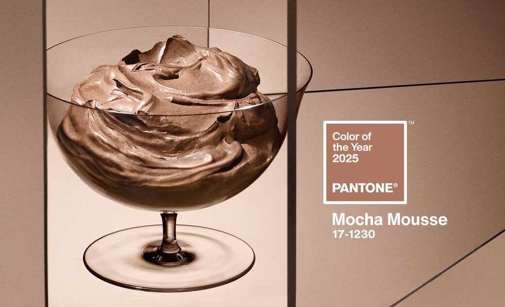 Pantone vuoden 2025 trendiväri mocha mousse